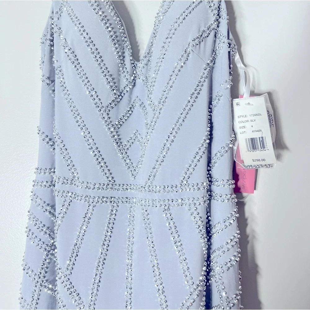 AQUA Embellished Column Gown - 100% Exclusive silver size 4 New - Picture 11 of 16